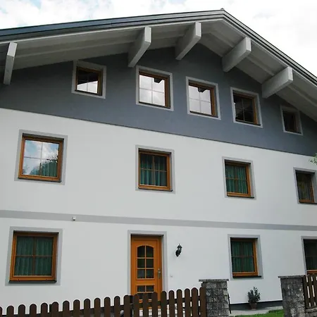 Gaestehaus Bergrast 슈라드밍